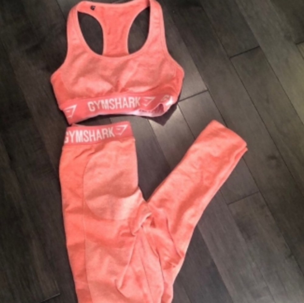 Gymshark flex set